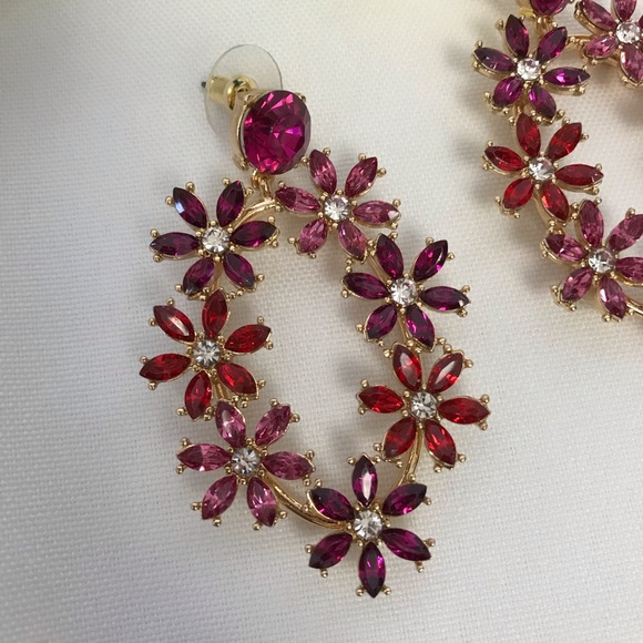 Flower Gold-Tone Drop Earrings - Picture 4 of 14